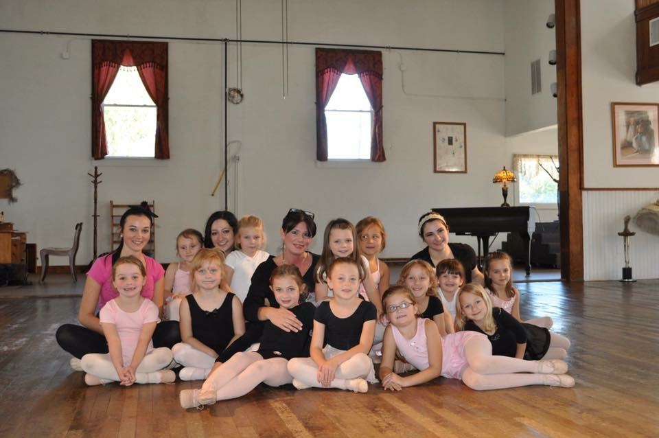A class in progress at the Old Forge studio